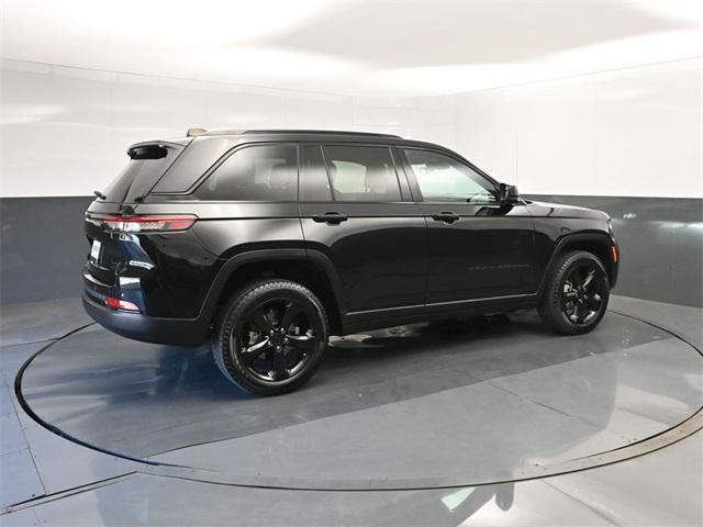 used 2023 Jeep Grand Cherokee car, priced at $27,995