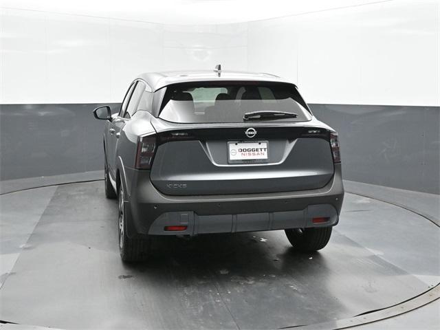 new 2025 Nissan Kicks car, priced at $23,029