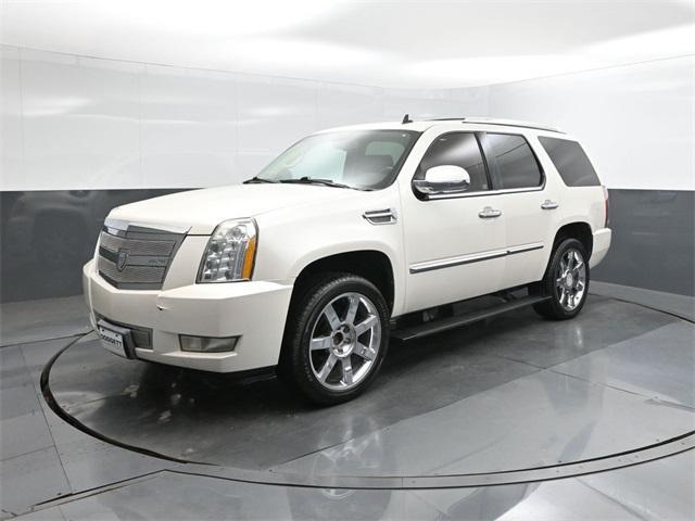 used 2012 Cadillac Escalade car, priced at $14,995