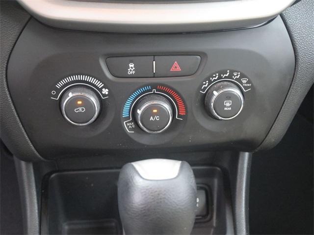 used 2015 Jeep Cherokee car, priced at $7,995