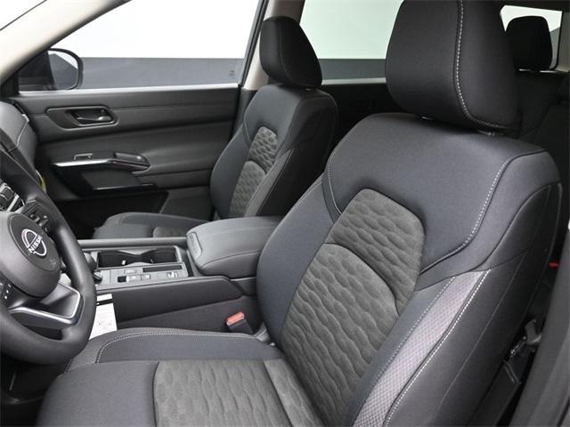 new 2025 Nissan Pathfinder car, priced at $37,620