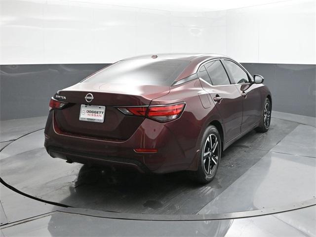 new 2025 Nissan Sentra car, priced at $22,916
