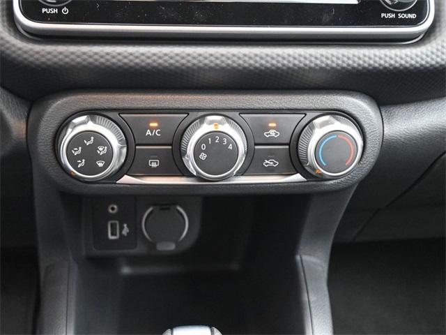 new 2025 Nissan Kicks Play car, priced at $22,407