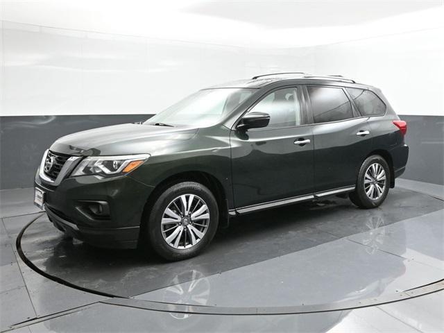 used 2020 Nissan Pathfinder car, priced at $16,101