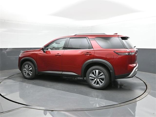 new 2025 Nissan Pathfinder car, priced at $46,105