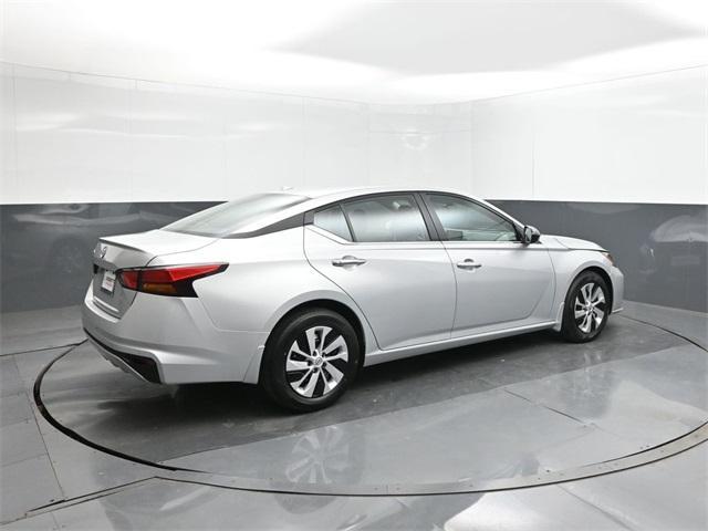 new 2025 Nissan Altima car, priced at $25,495