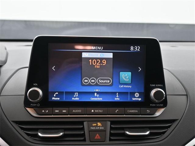 new 2025 Nissan Altima car, priced at $25,495