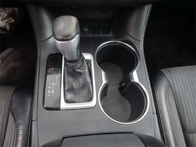 used 2015 Toyota Highlander car, priced at $14,995