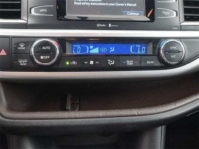 used 2015 Toyota Highlander car, priced at $14,995