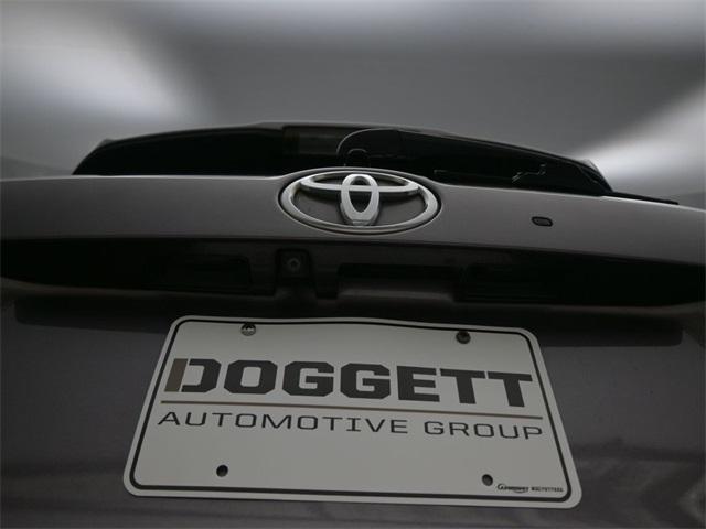 used 2015 Toyota Highlander car, priced at $14,995