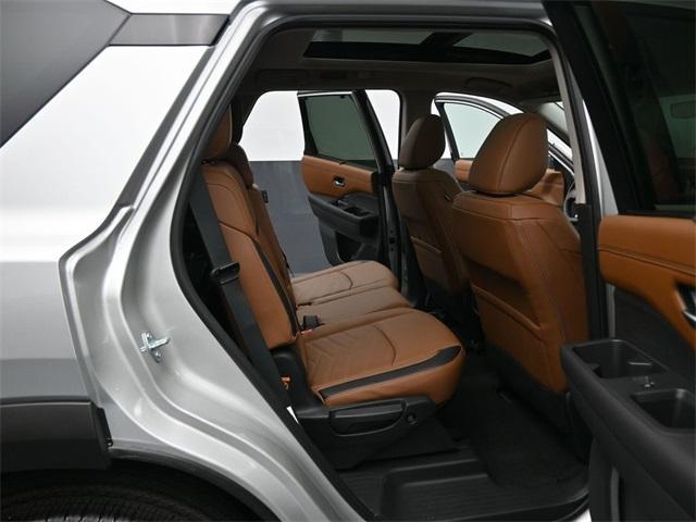 new 2025 Nissan Pathfinder car, priced at $51,590