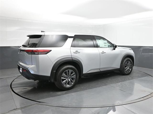 new 2025 Nissan Pathfinder car, priced at $33,465