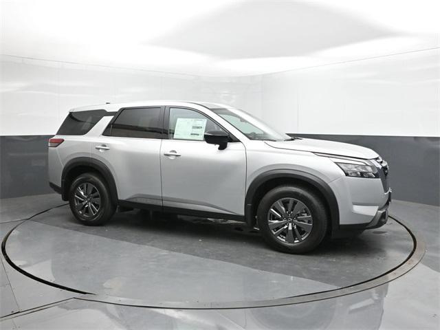 new 2025 Nissan Pathfinder car, priced at $33,465