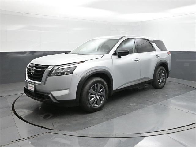 new 2025 Nissan Pathfinder car, priced at $33,465