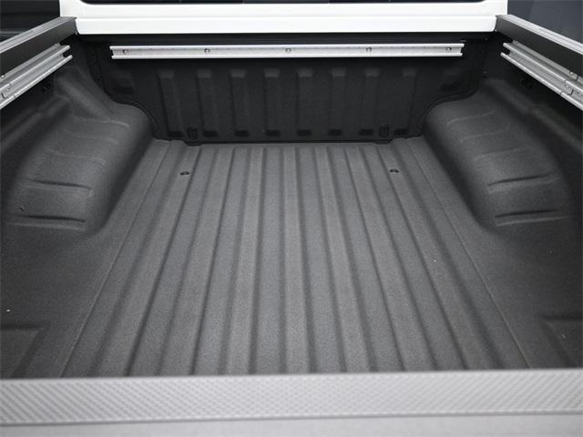 new 2025 Nissan Frontier car, priced at $33,825