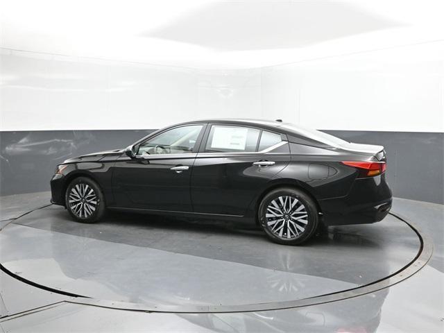 new 2025 Nissan Altima car, priced at $29,350