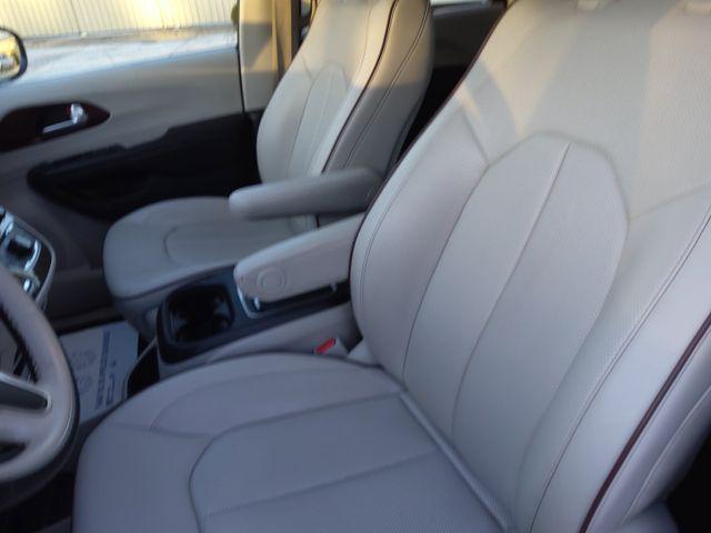 used 2020 Chrysler Pacifica car, priced at $14,990