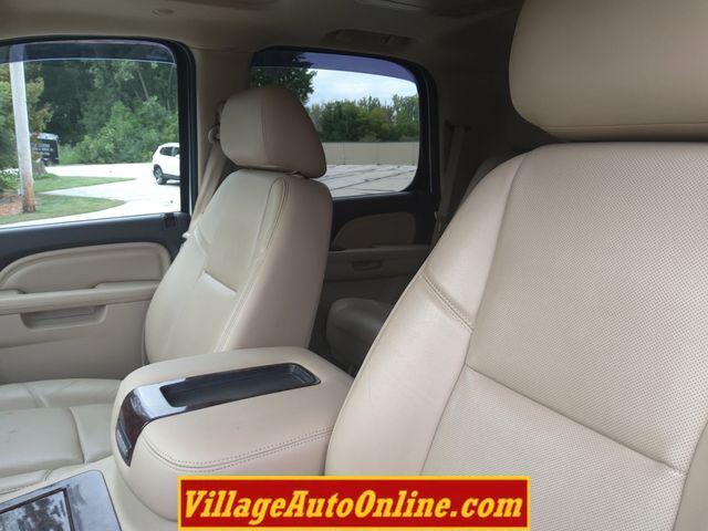 used 2013 GMC Yukon car, priced at $14,990