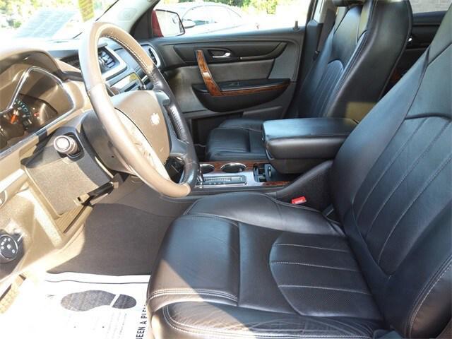 used 2014 Chevrolet Traverse car, priced at $7,550