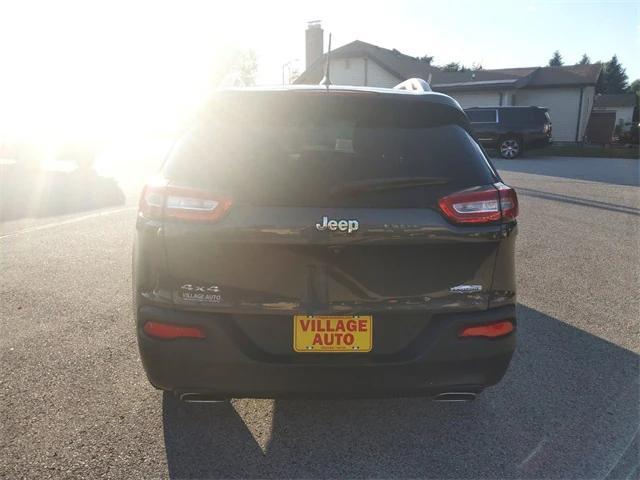 used 2015 Jeep Cherokee car, priced at $11,990