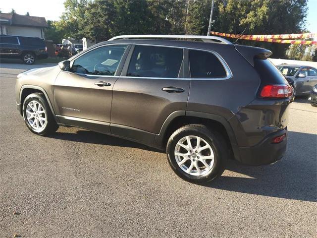 used 2015 Jeep Cherokee car, priced at $11,990