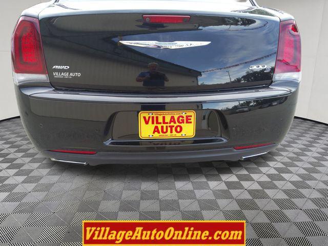 used 2018 Chrysler 300 car, priced at $17,990