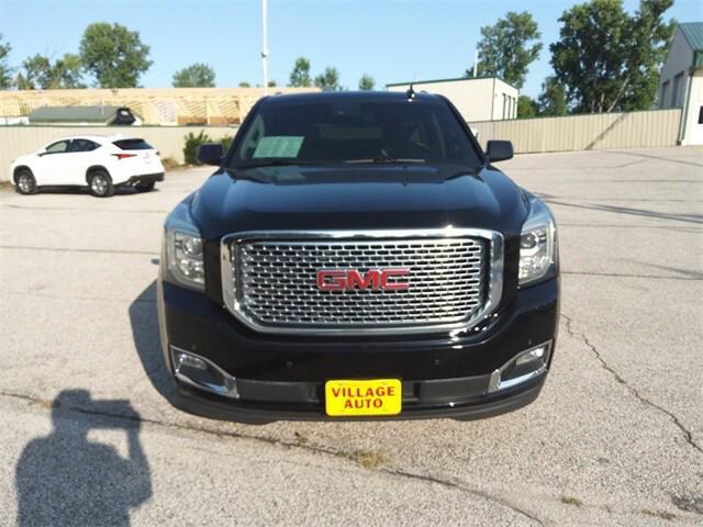 used 2017 GMC Yukon XL car, priced at $25,550