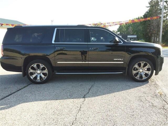 used 2017 GMC Yukon XL car, priced at $25,550