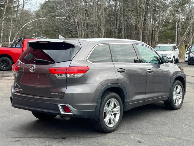 used 2019 Toyota Highlander car, priced at $22,900