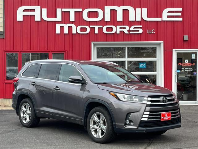 used 2019 Toyota Highlander car, priced at $22,900