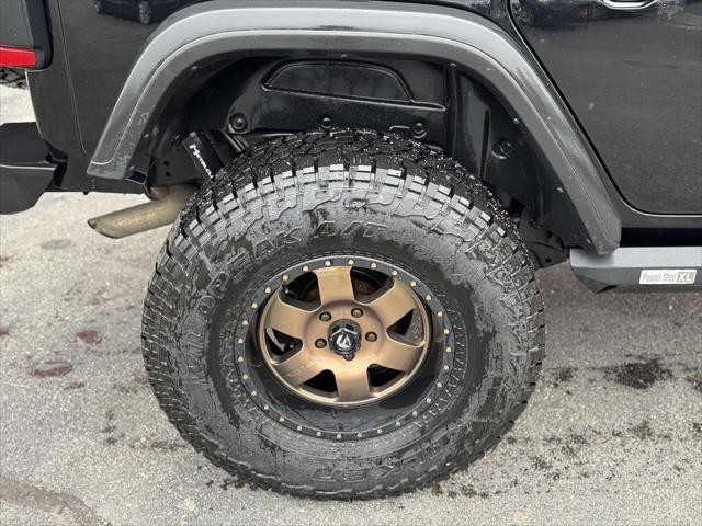 used 2018 Jeep Wrangler Unlimited car, priced at $28,947