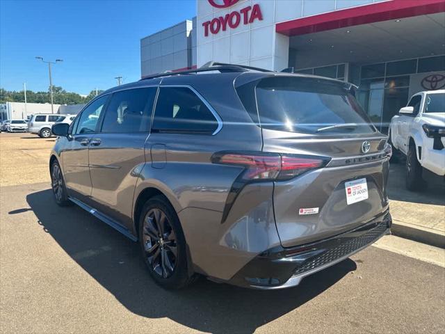 used 2021 Toyota Sienna car, priced at $37,373