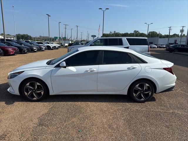 used 2023 Hyundai Elantra car