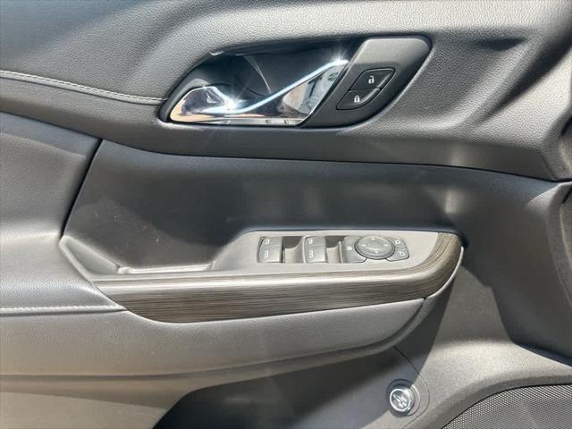 used 2023 GMC Acadia car, priced at $28,995