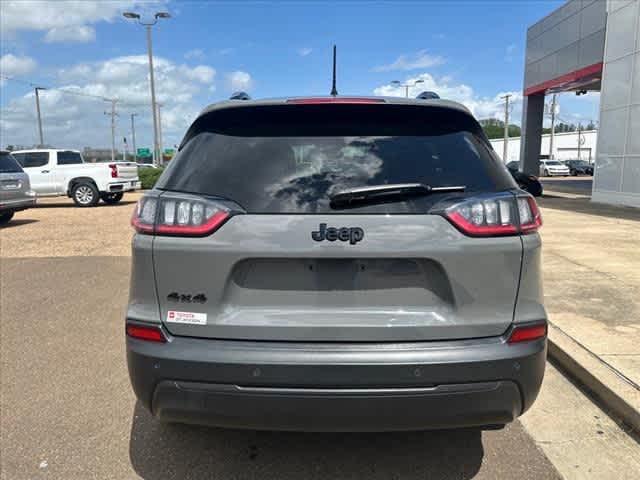 used 2023 Jeep Cherokee car, priced at $24,079