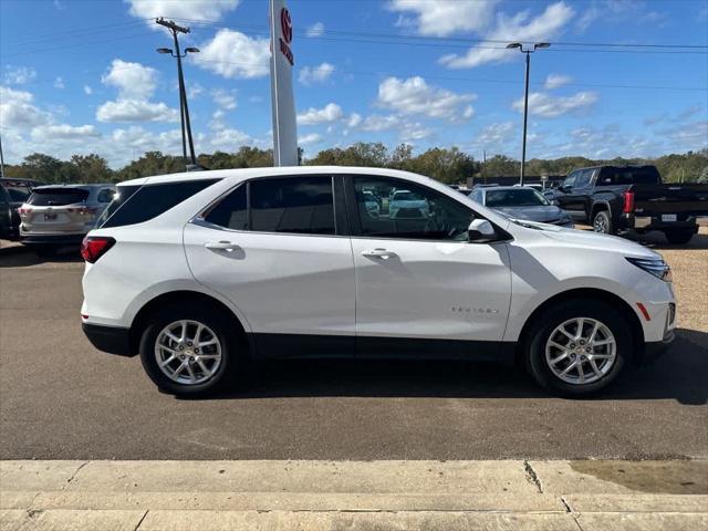 used 2022 Chevrolet Equinox car, priced at $24,106