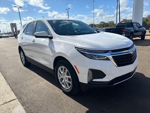 used 2022 Chevrolet Equinox car, priced at $24,106