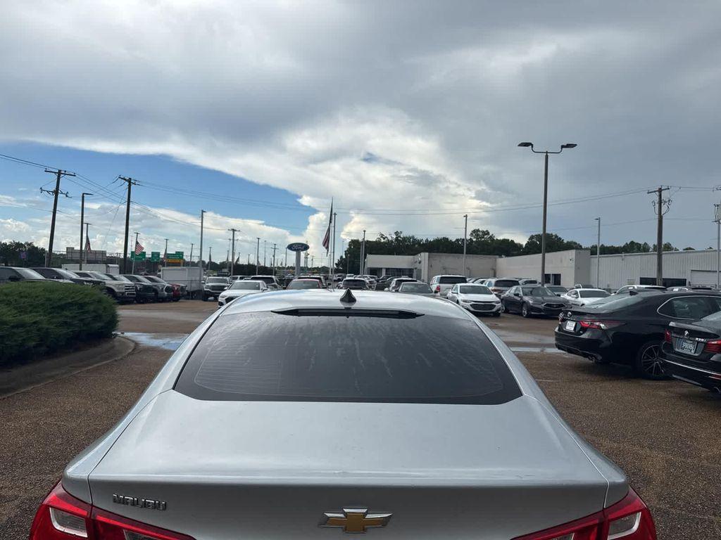 used 2020 Chevrolet Malibu car