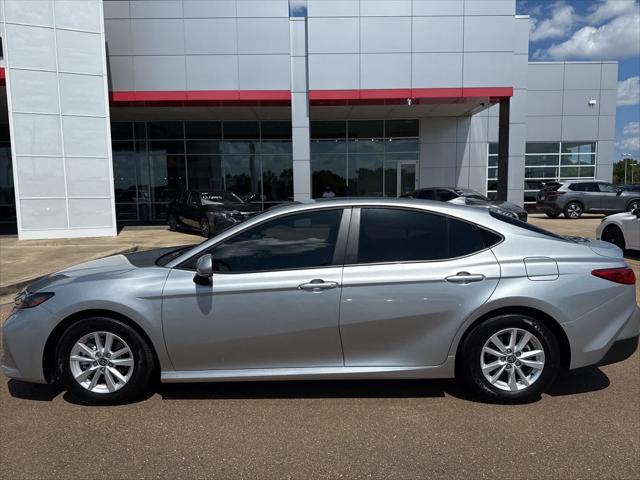 used 2025 Toyota Camry car, priced at $30,995