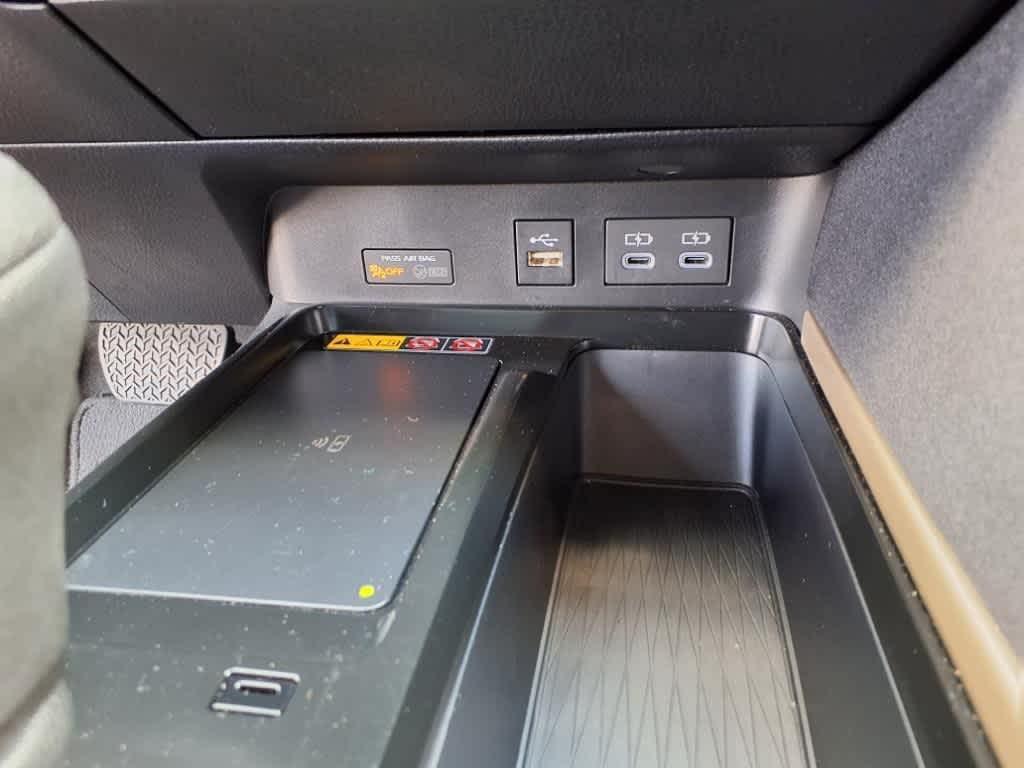 used 2025 Toyota Camry car, priced at $30,552
