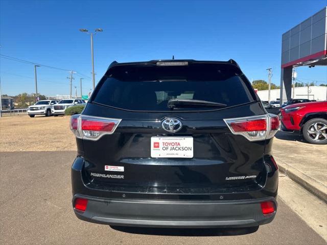 used 2016 Toyota Highlander car, priced at $21,700