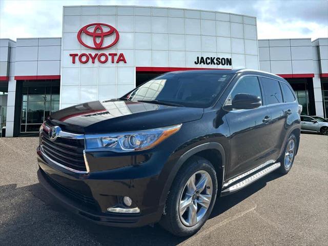 used 2016 Toyota Highlander car, priced at $21,705