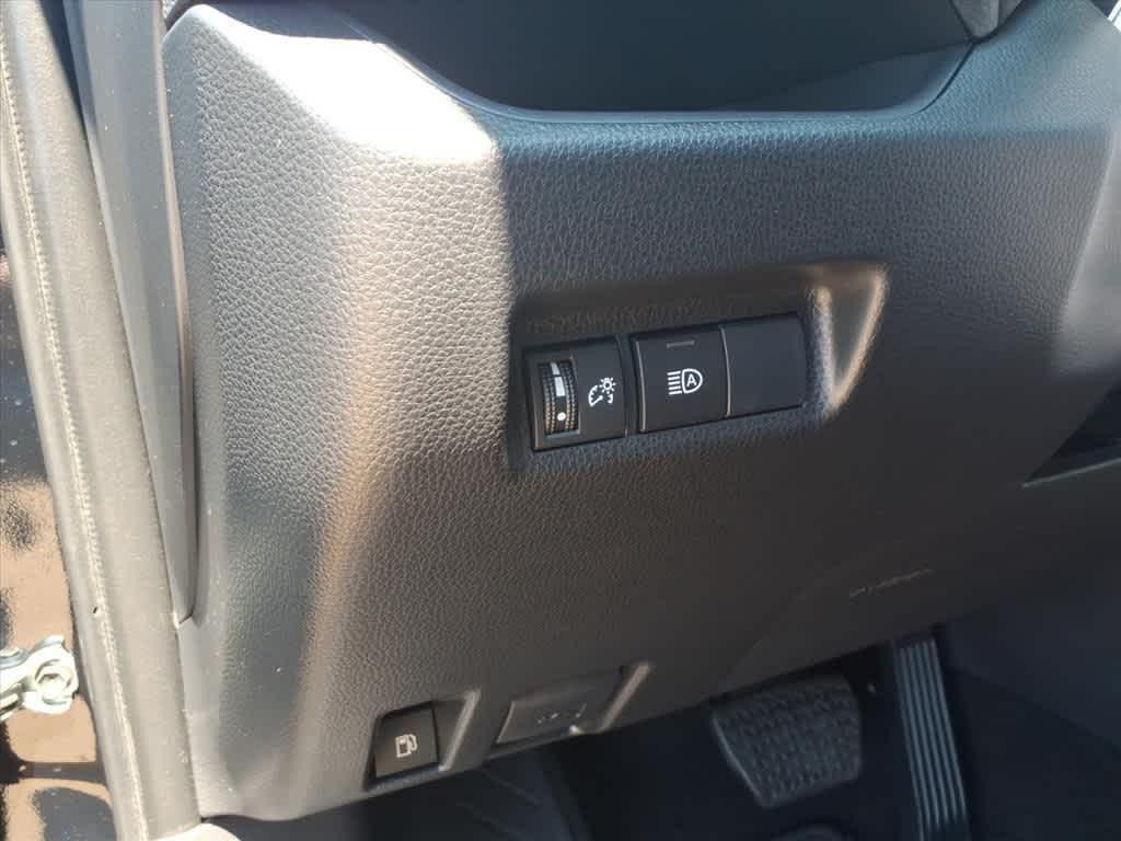 used 2025 Toyota RAV4 Hybrid car, priced at $33,931