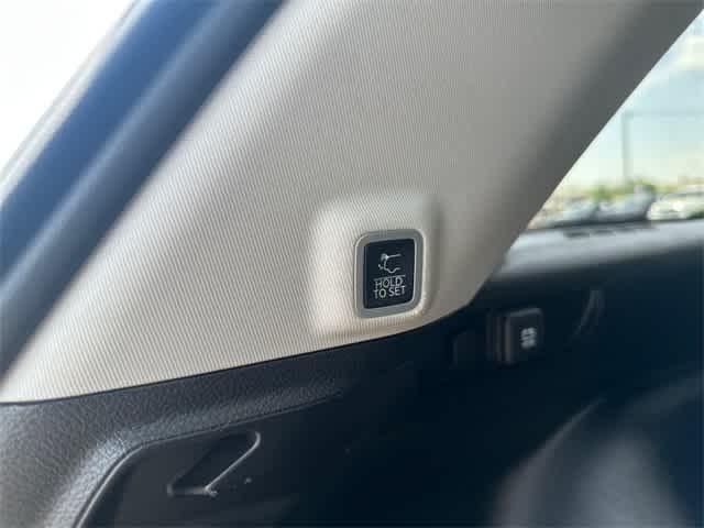 used 2023 Jeep Grand Cherokee car, priced at $32,979