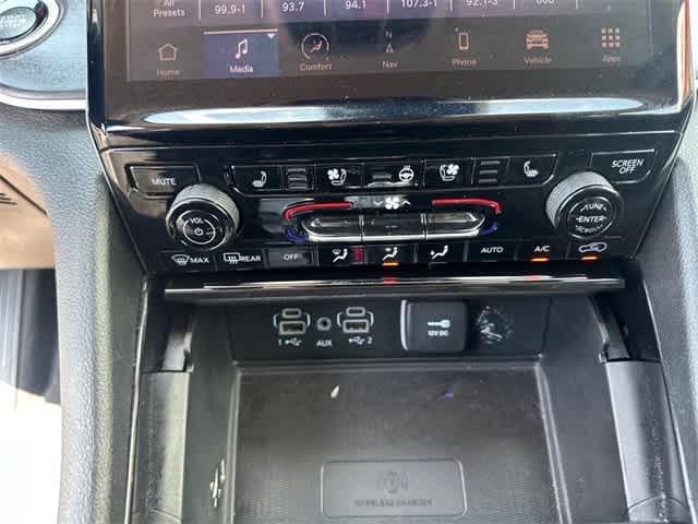 used 2023 Jeep Grand Cherokee car, priced at $32,979
