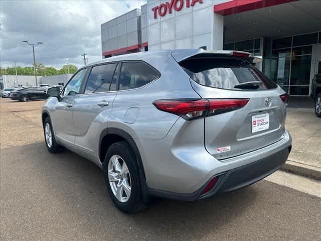 used 2023 Toyota Highlander car, priced at $33,965