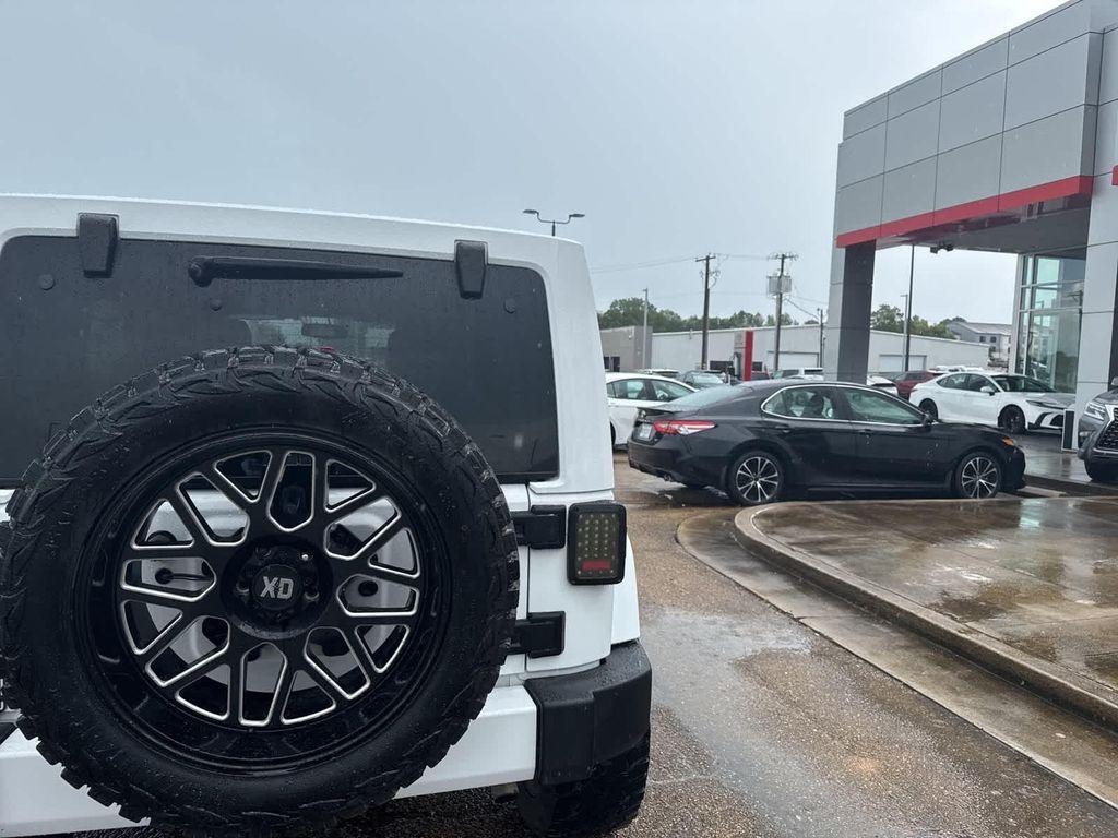 used 2016 Jeep Wrangler Unlimited car