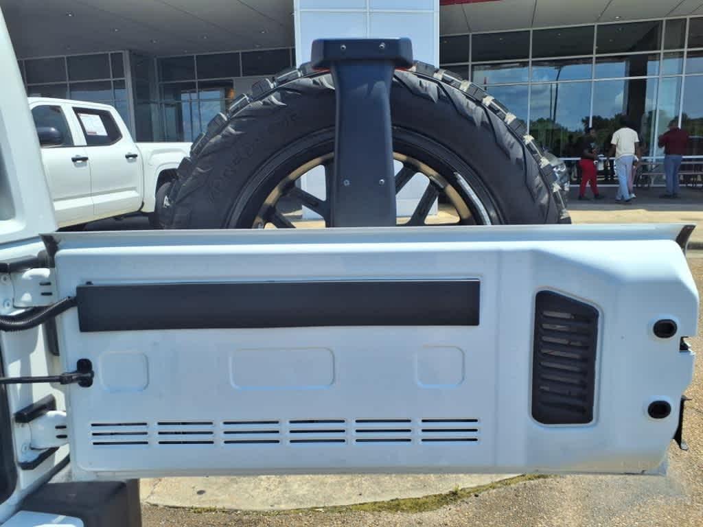 used 2016 Jeep Wrangler Unlimited car, priced at $20,985