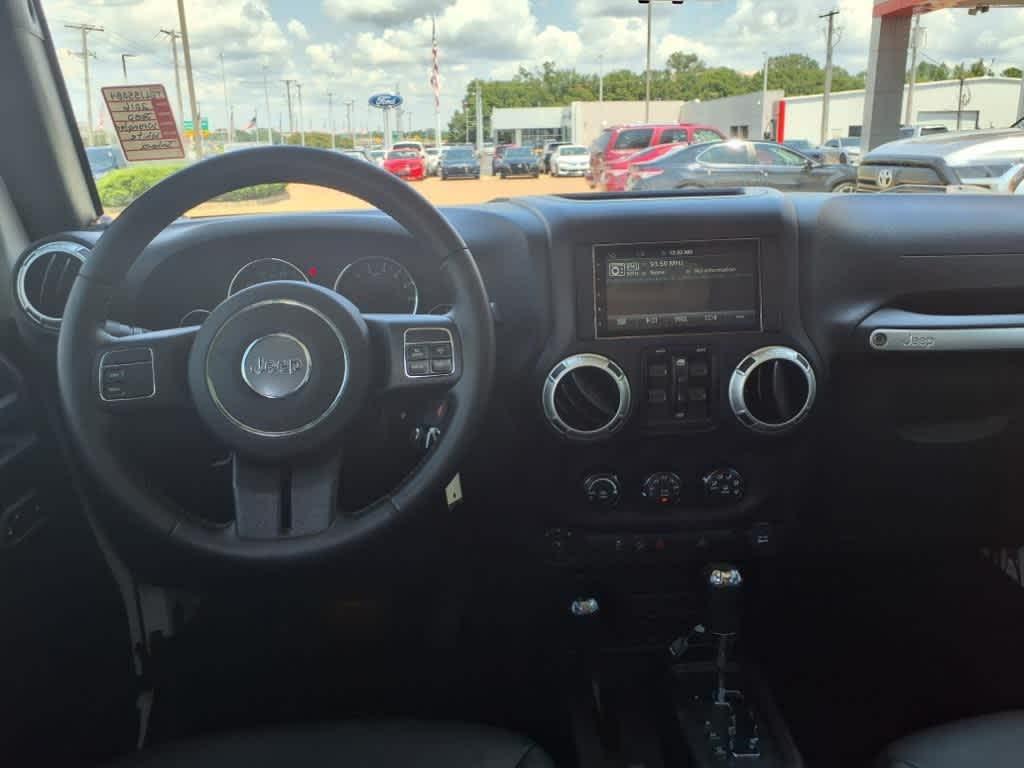 used 2016 Jeep Wrangler Unlimited car, priced at $20,985