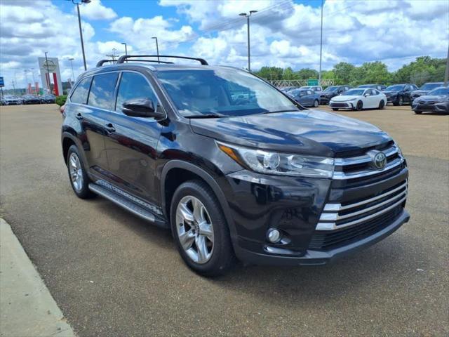 used 2017 Toyota Highlander car, priced at $21,125